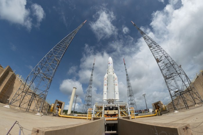 Final mission photos esas ariane 5 rocket lifts off last time