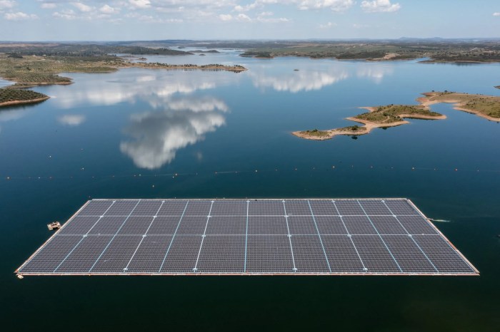 Portugal set to house europes biggest solar farm