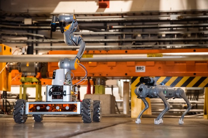 Cerns robot detects radiation leaks complex experiment areas