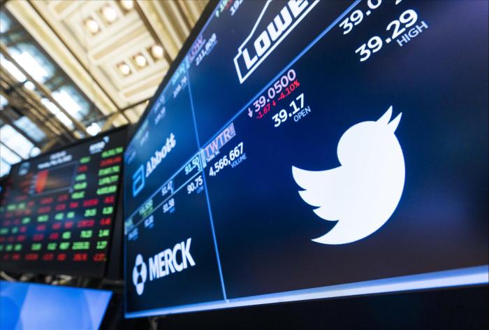 Twitter beef musk is hurting shareholders court case wont solve