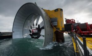 Low carbon energy startup wins crown agreement 30mw tidal project