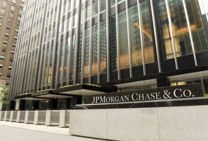 Jpmorgan chase uk bans crypto transactions