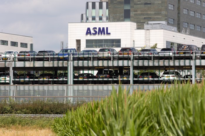 Asml creating chip hub in eindhoven