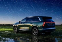 the-all-new-wuling-starlight-l-chinas-best-value-6-seater-hybrid-suv-poised-for-north-american-debut