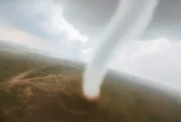 the-otus-project-drones-dare-the-vortex-capturing-unprecedented-tornado-data