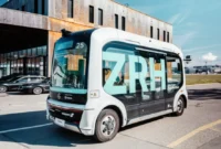 zurich-airport-pioneers-driverless-transport-with-fully-automated-electric-shuttles