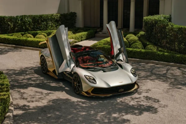 Acquire | Aston Martin unveils the Valhalla Spider, its first-ever mid-engined open-top supercar