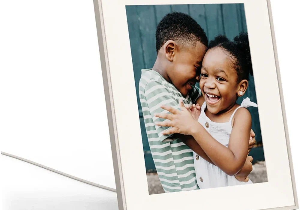 Pexar VivKeep Pro 12.5 Review: A Premium Digital Photo Frame with Exceptional Clarity and a Premium Price Tag
