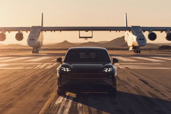 The biggest and most powerful plane in the world is the setting for a truly impressive feat